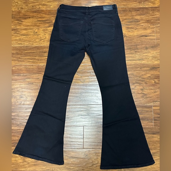 ✨Express MidRise Stretch Supersoft Bell Flare Jean NWT - Picture 11 of 12
